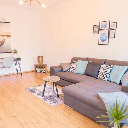 Modern-TOP City Lage -5 min - HBhf Netflix Küche Boxspringbett 2m x 2m bis 4 Pers Magdeburgo Exterior foto