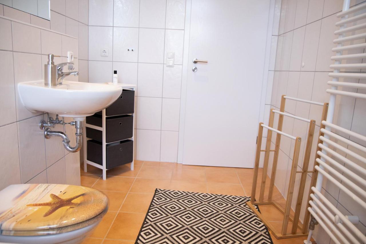 Modern-TOP City Lage -5 min - HBhf Netflix Küche Boxspringbett 2m x 2m bis 4 Pers Magdeburgo Exterior foto