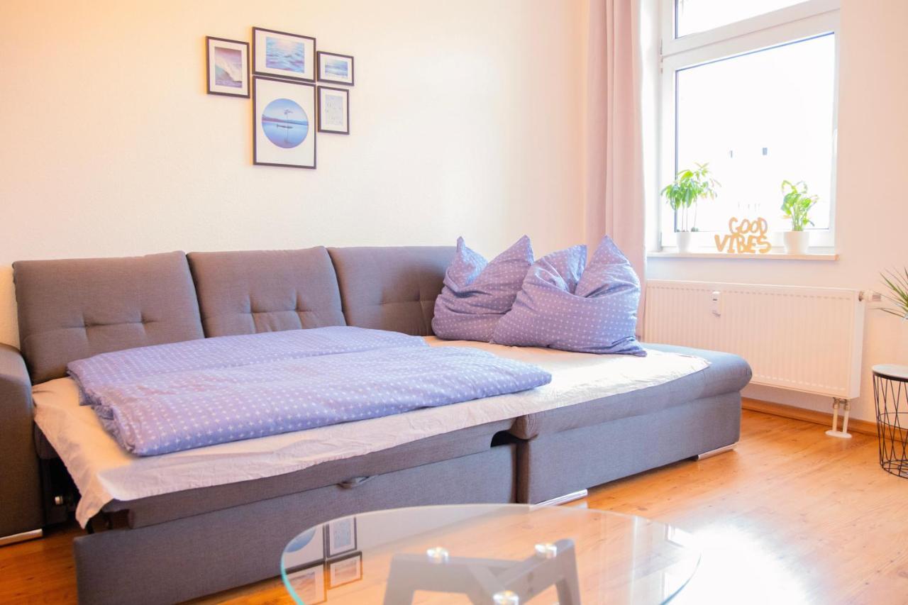 Modern-TOP City Lage -5 min - HBhf Netflix Küche Boxspringbett 2m x 2m bis 4 Pers Magdeburgo Exterior foto